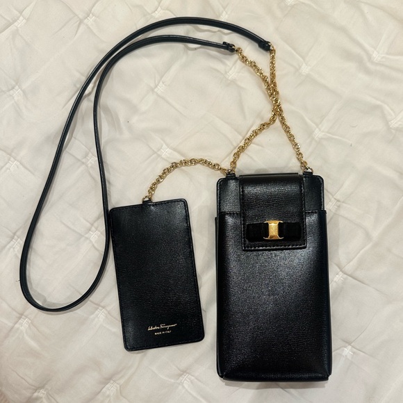 Salvatore Ferragamo cross body phone case and card holder - Picture 5 of 6